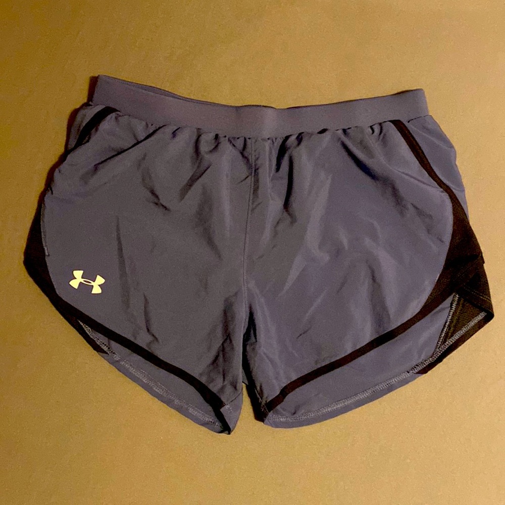 Under Armour women’s Fly By 2.0 running shorts- Med, blue ink/black, like new